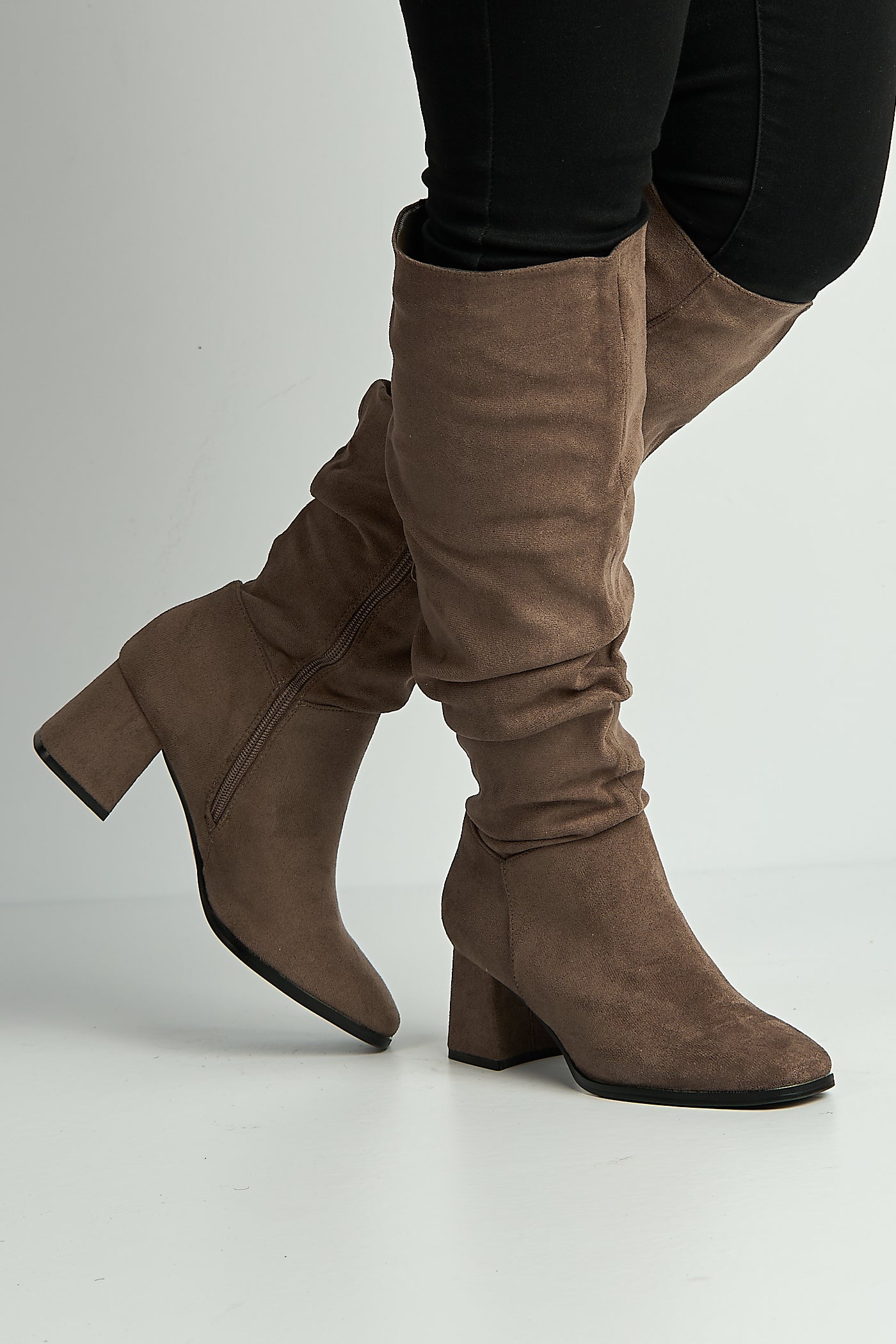 Giana Rouched Block Heel Knee High Boots In Taupe Suede LS9817-TAUSU
