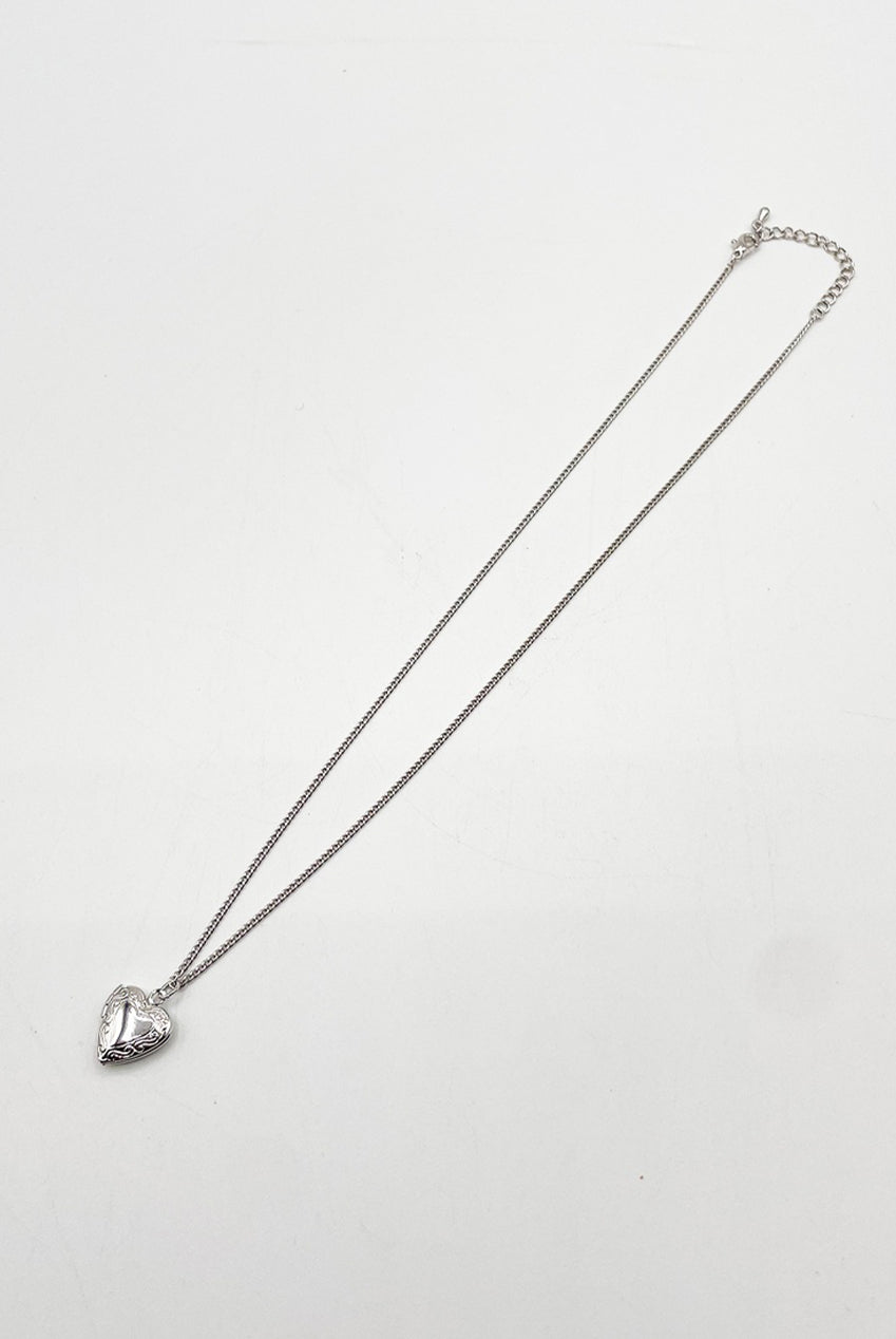 Small Heart Locket Necklace In Silver - Gift Boxed JE310721