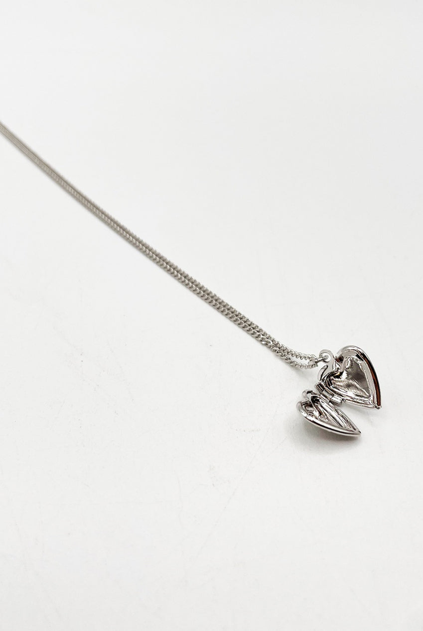 Small Heart Locket Necklace In Silver - Gift Boxed JE310721