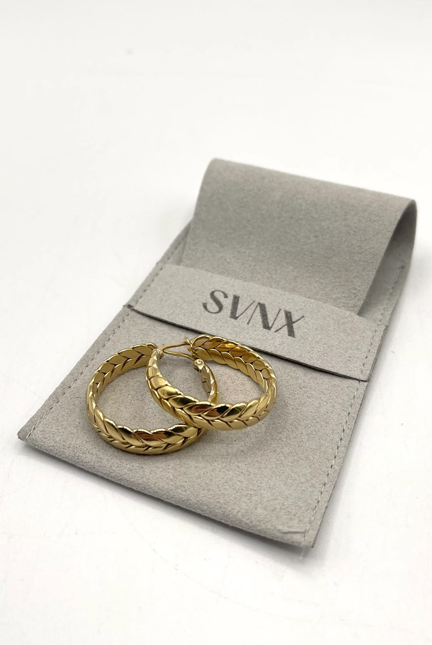 Braided Hoop Earrings In Gold JE402324