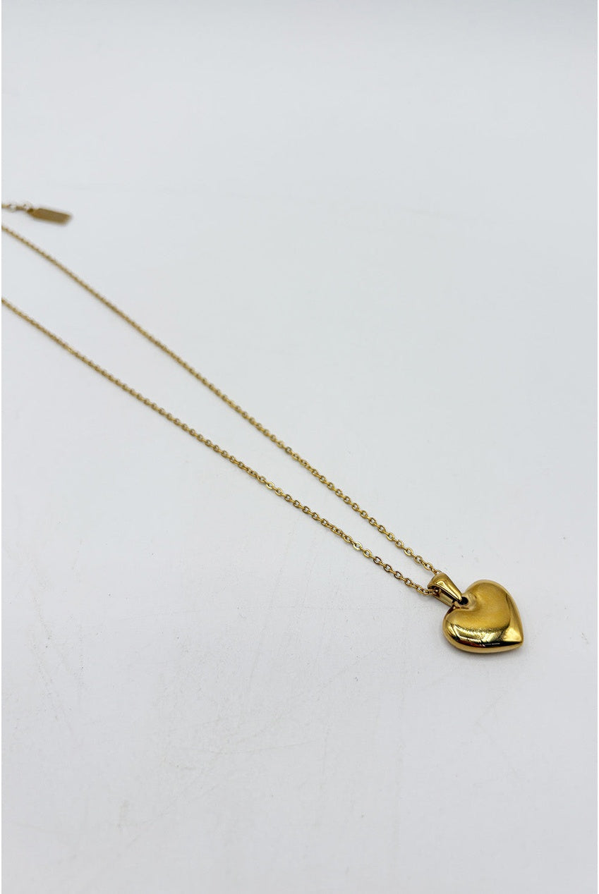 Heart Pendant Necklace In Gold - Gift Boxed JE404324