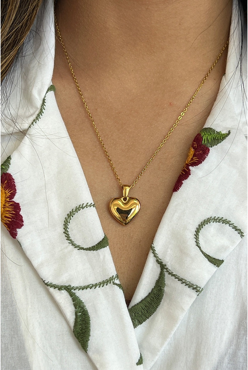 Heart Pendant Necklace In Gold - Gift Boxed JE404324