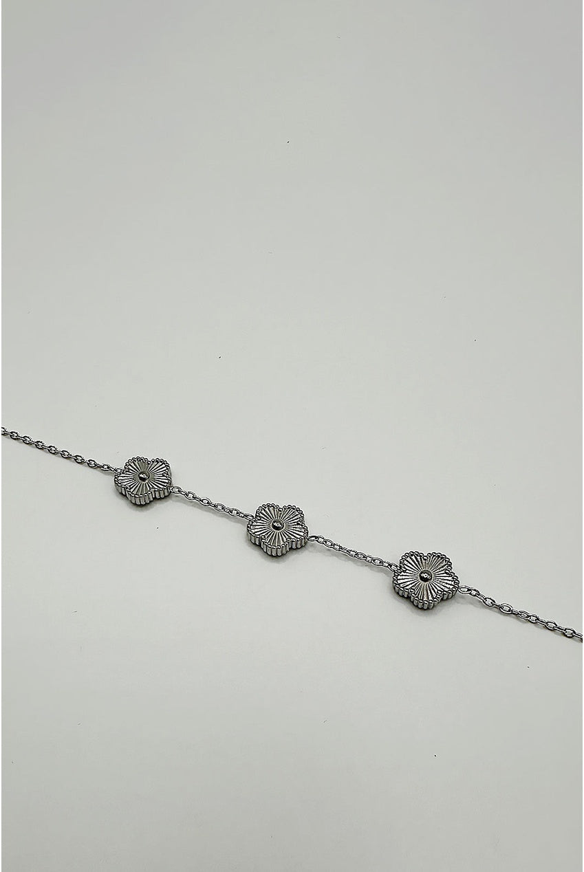 Floral Bracelet In Silver JE410621