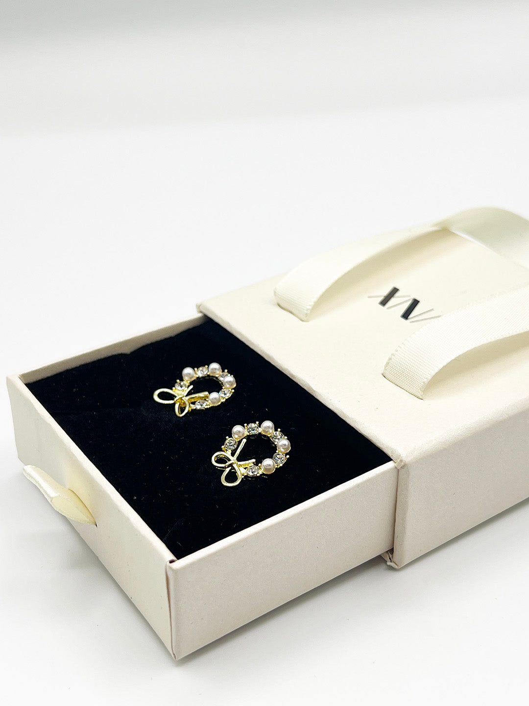 Pearl & Diamante Bow Wreath Stud Earrings - Gift Boxed JE411224