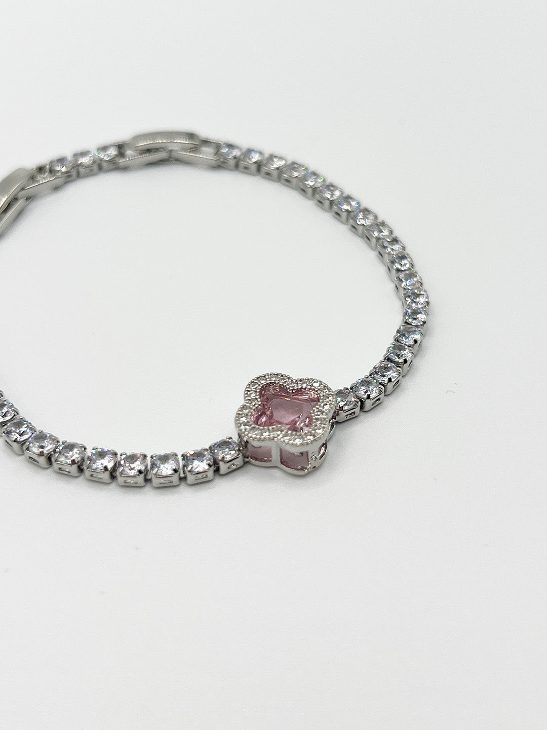 Pink Clover Diamante Bracelet - Gift Boxed JE412009