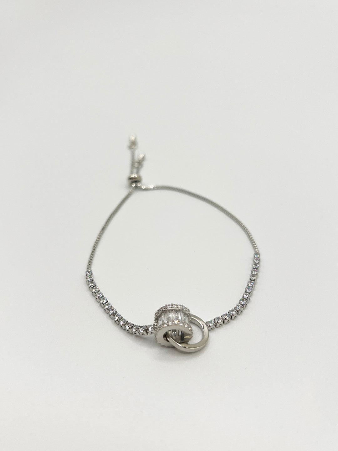 Double Ring Diamante Bracelet In Silver - Gift Boxed JE412121