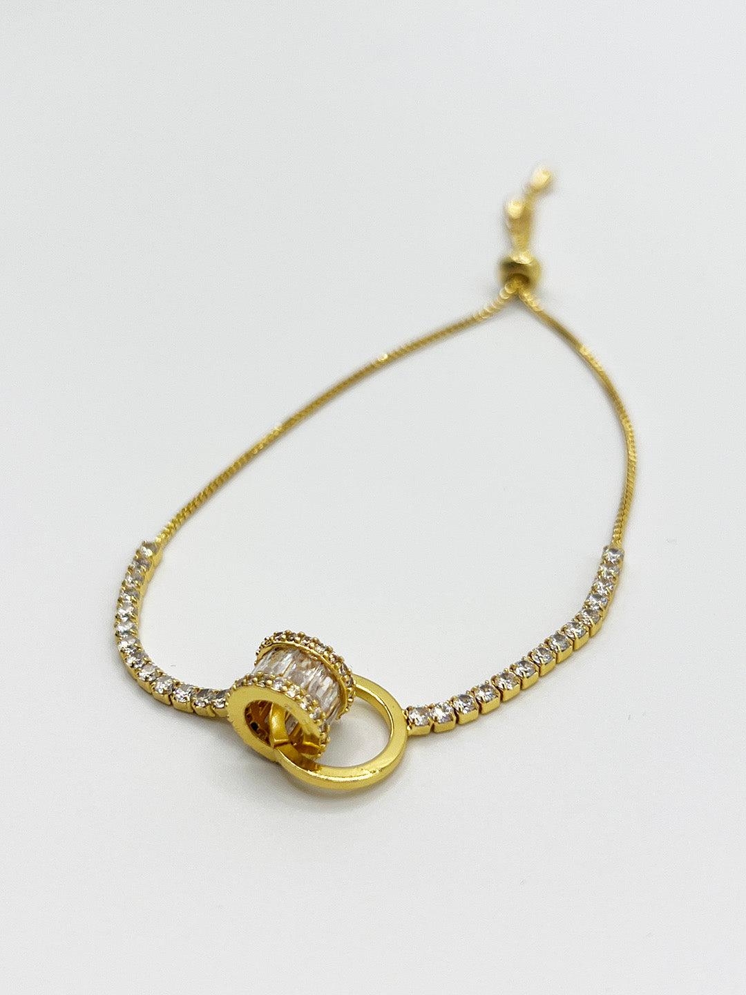 Double Ring Diamante Bracelet In Gold - Gift Boxed JE412124