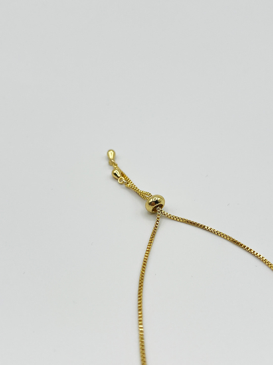 Double Ring Diamante Bracelet In Gold - Gift Boxed JE412124