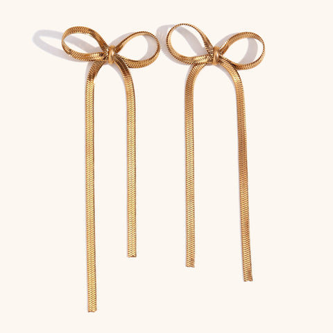 Flat Chain Bow Earring In Gold by Last True Angel