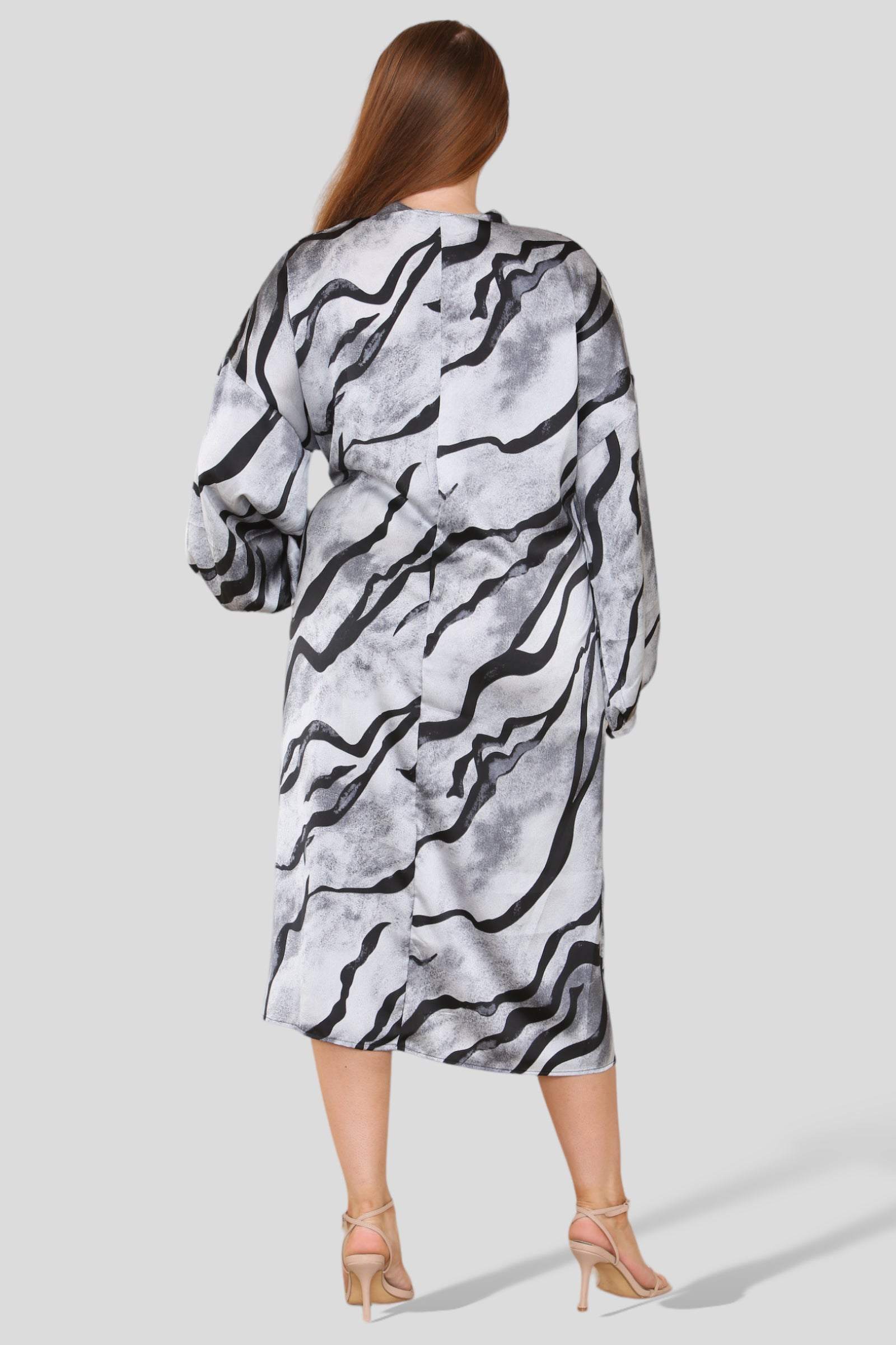 Grey Tiger Stripe Print V Neck Satin Curve Shift Dress LS-2333-DE5-TU