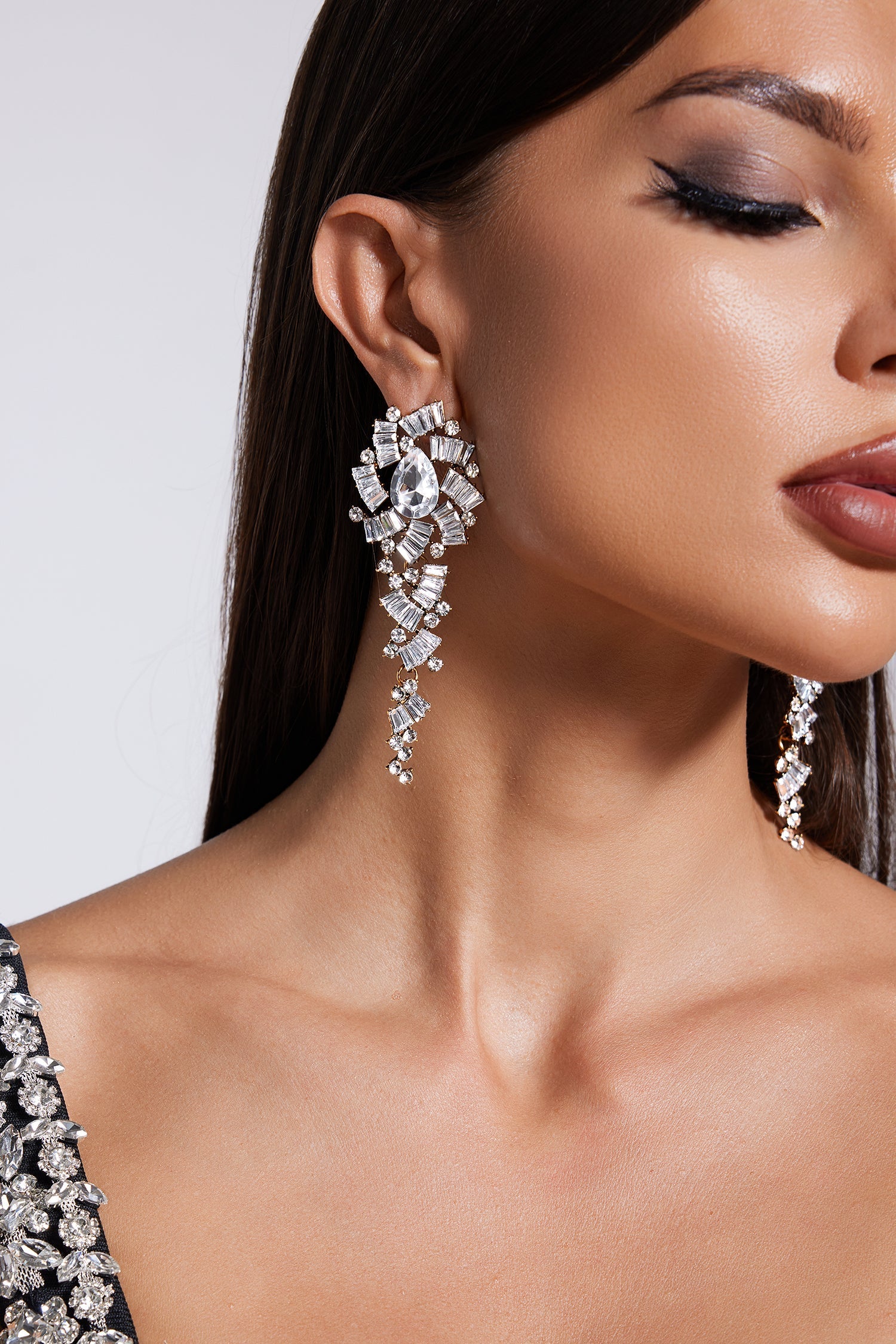 Lureen Diamante Flower Earrings A240700611