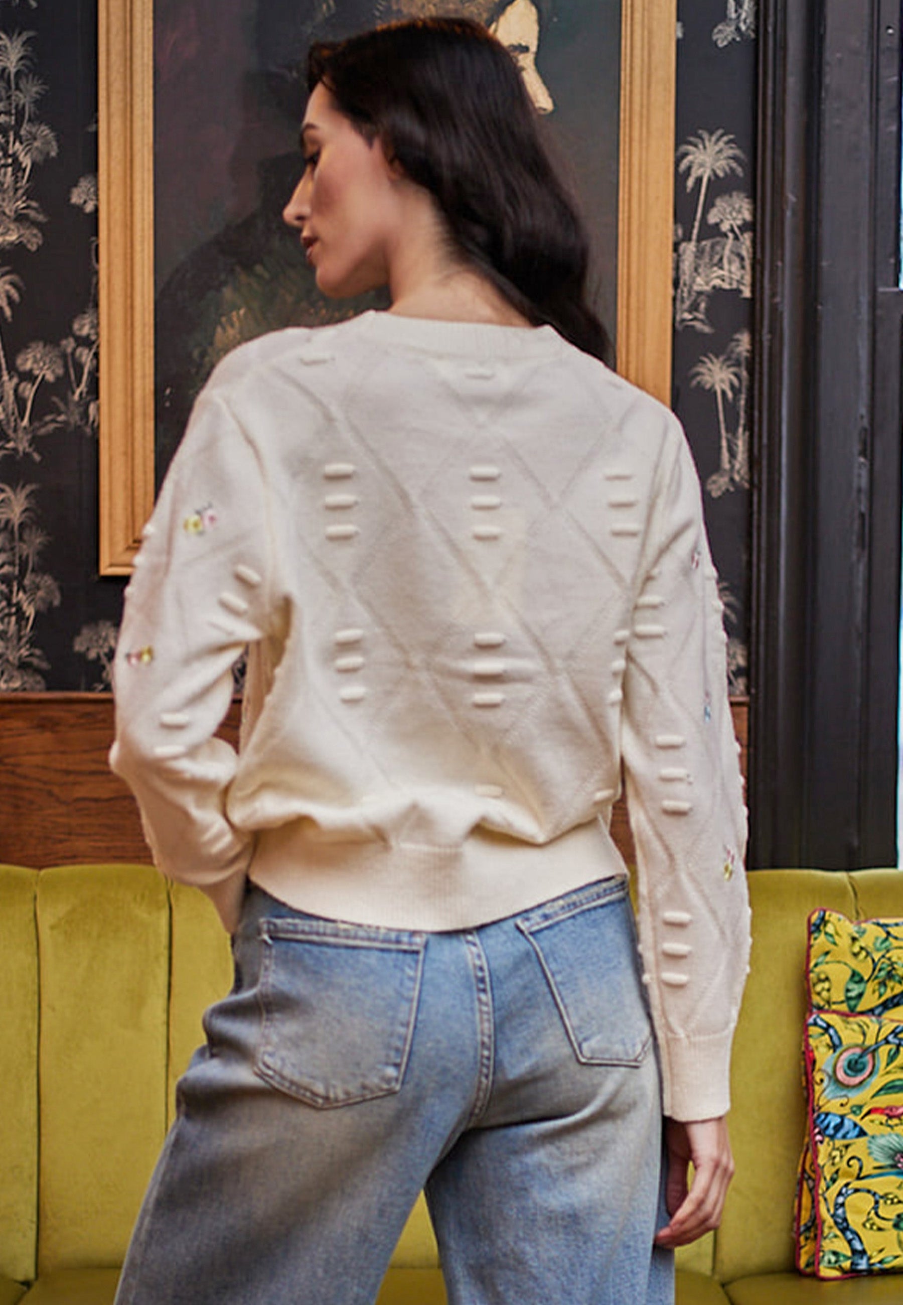 Floral Embroidered Jumper In White M040044WHTF
