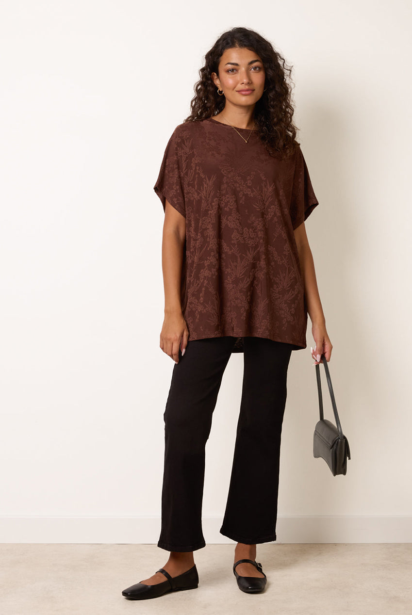 Floral Embossed  Print Top MI3882BV030