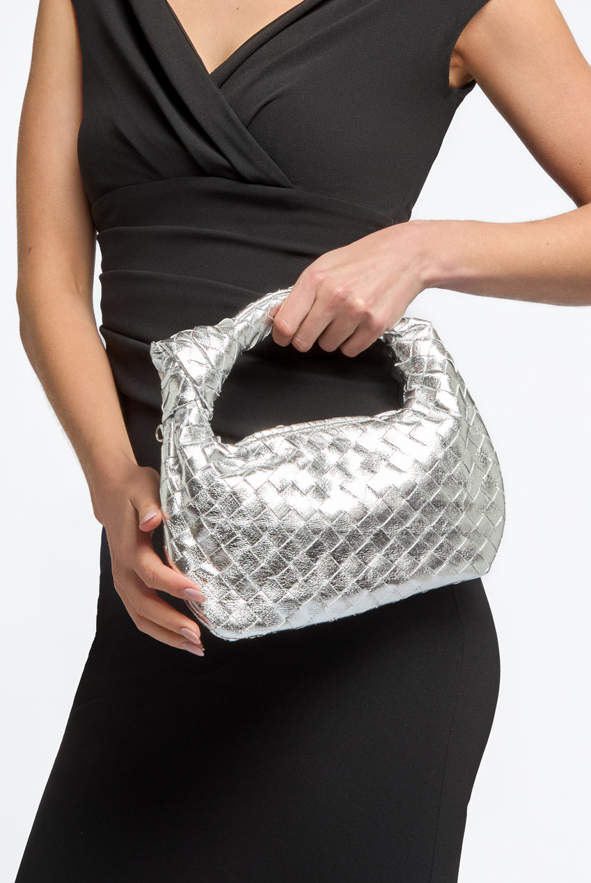 Silver Woven Shoulder Bag With Knot Detail ALMW3397