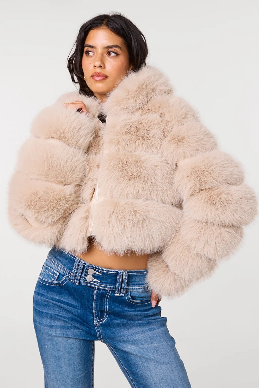 Hooded Pelted Fur Jacket PV261100039