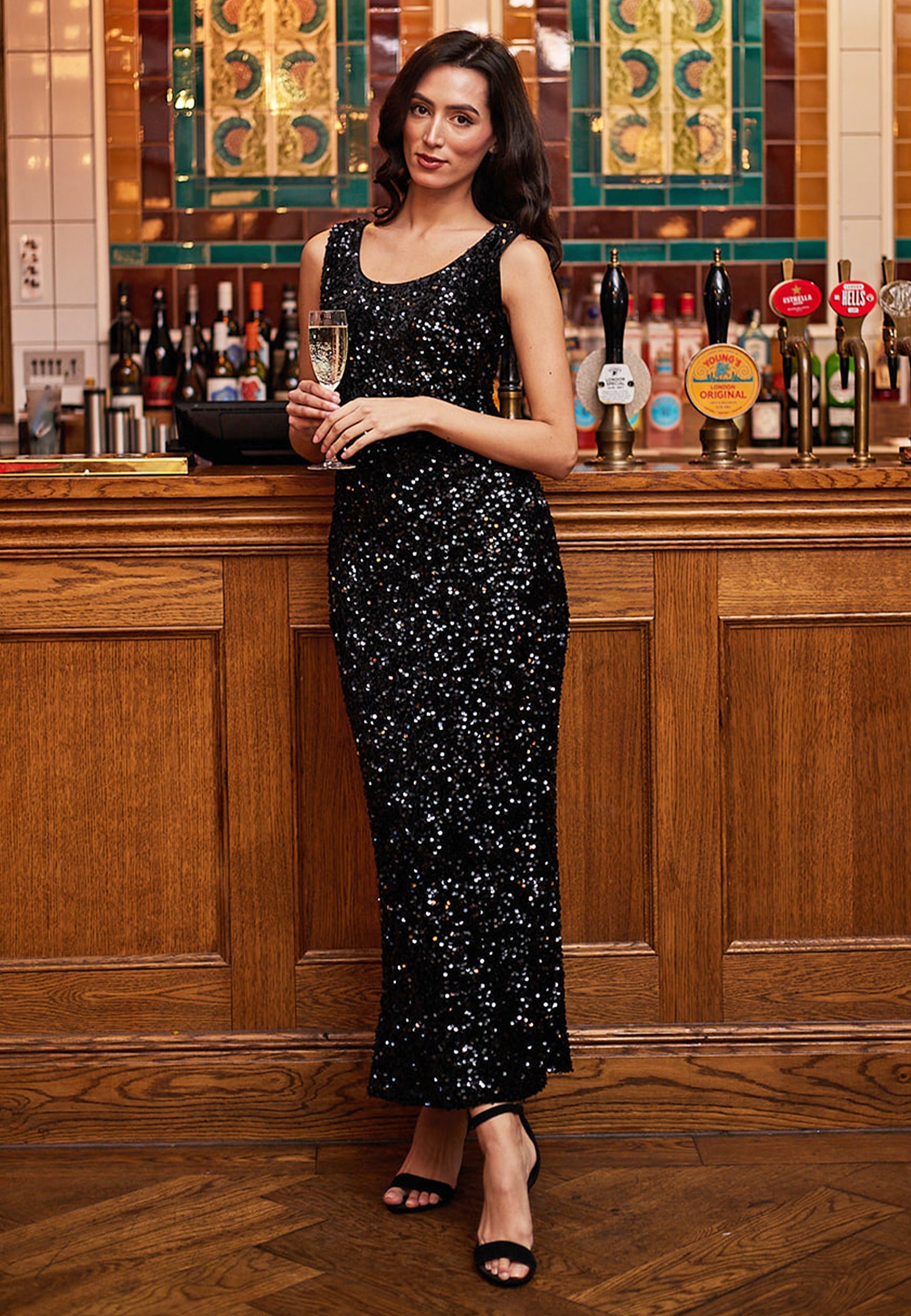 Midi Sleeveless Sequin Dress In Black Velvet R043976