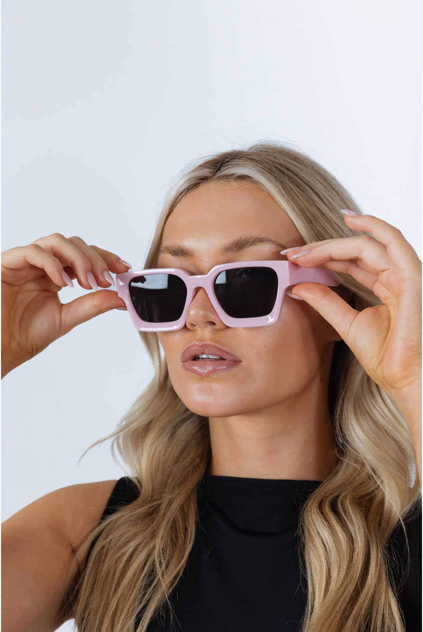 Square Retro Pink Sunglasses SG2500109