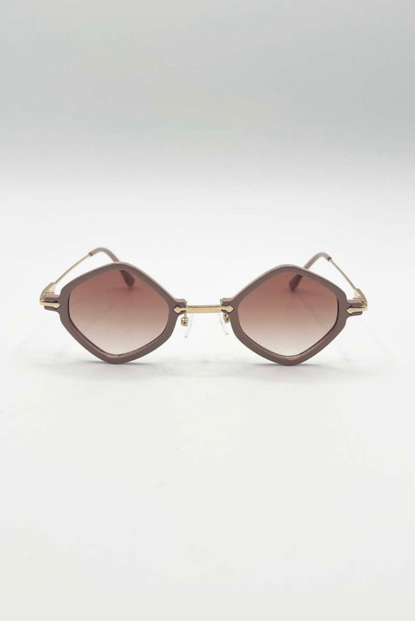 Diamond Shape Sunglasses In Nude SG2501128