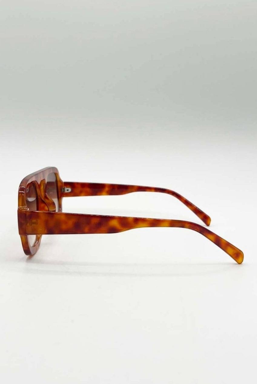 Retro Navigator Sunglasses In Burnt Rust SG2501306