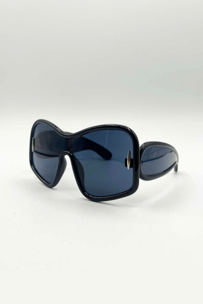 Black - Square Oversized Mask Sunglasses In Black by SVNX