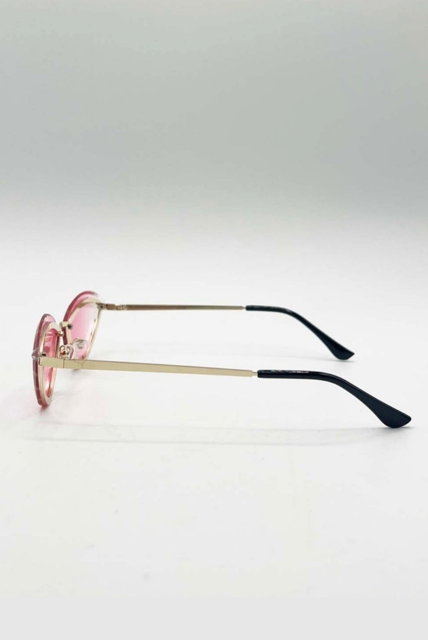 Diamante Cat-Eye Sunglasses In Pink SG2501909