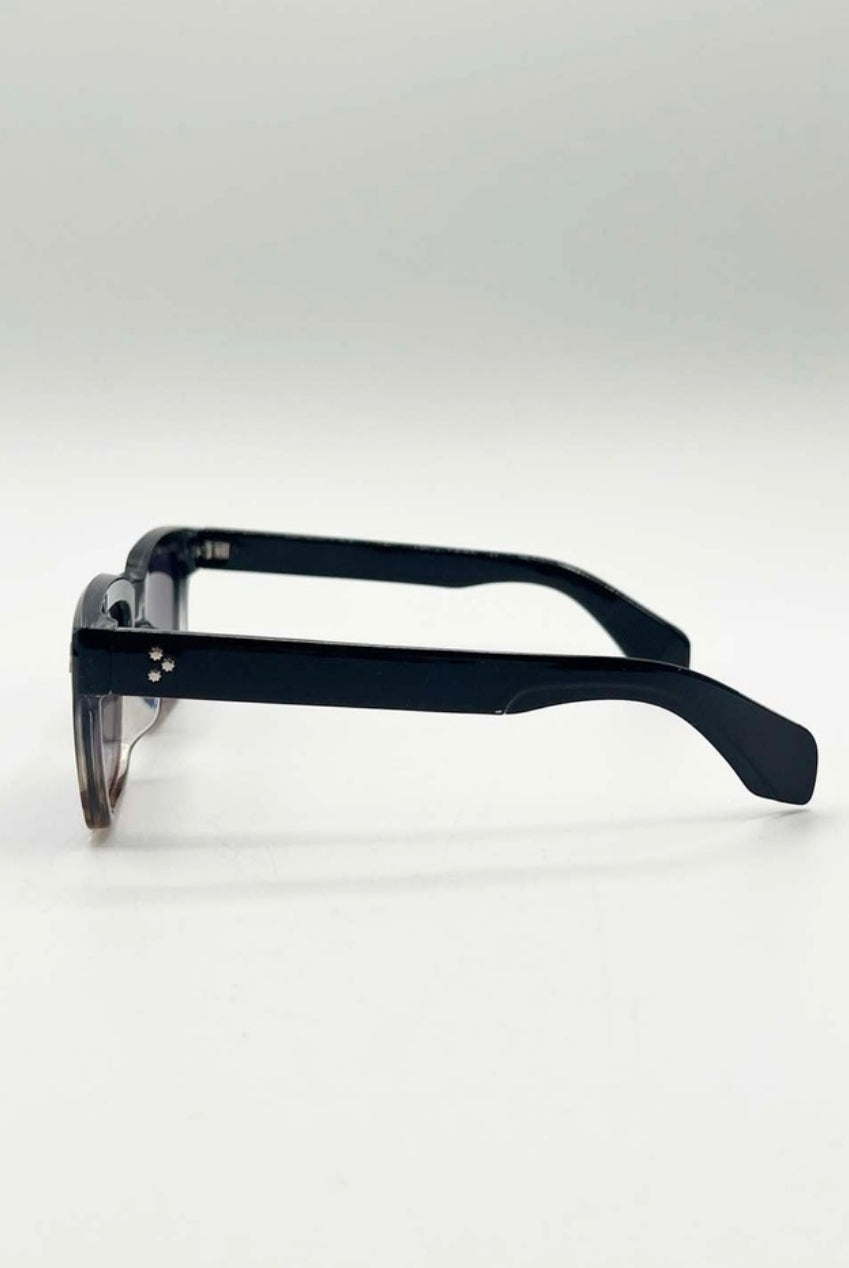 Square Sunglasses In Black Leopard SG2502302