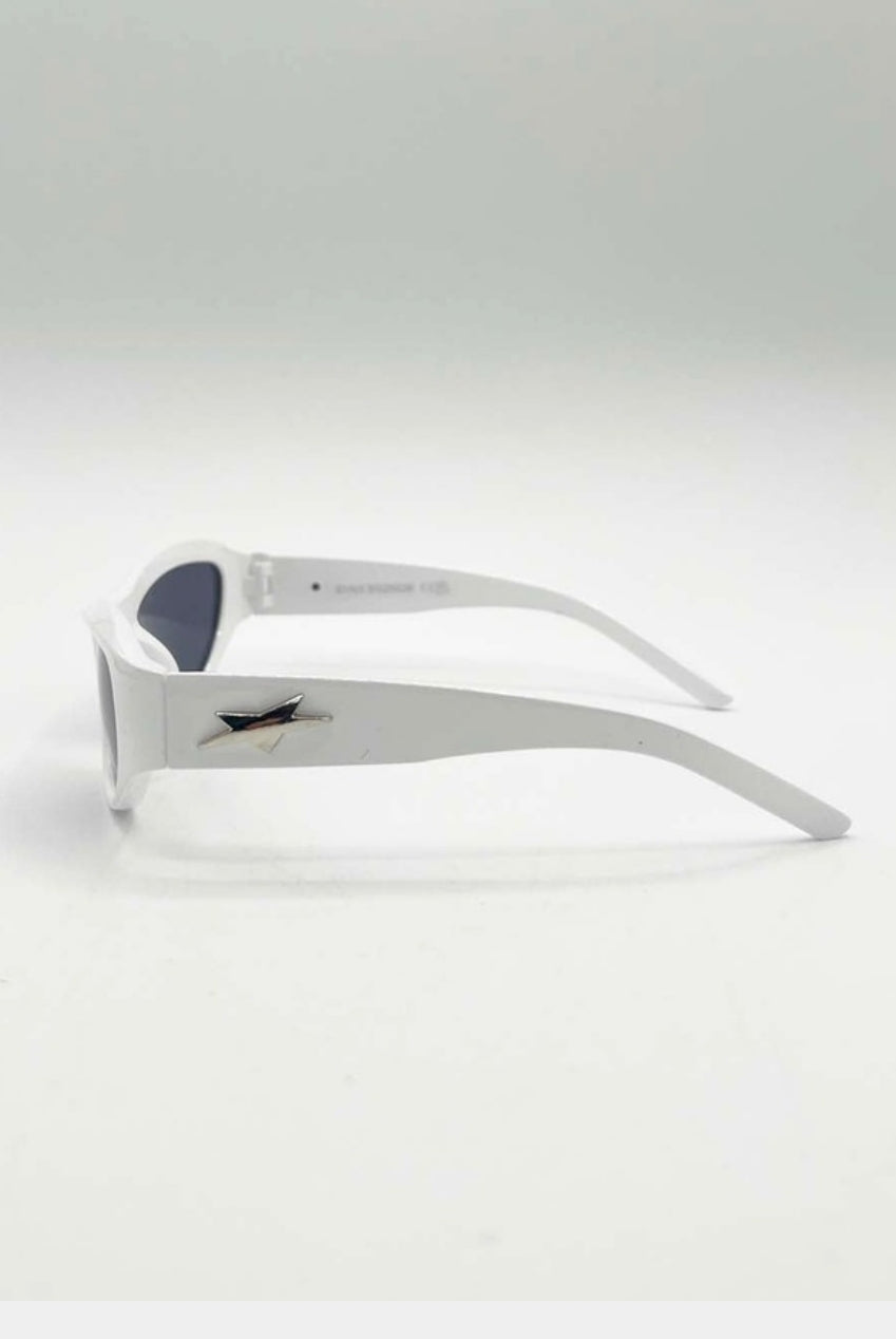 Star Racer Sunglasses In White SG2502607