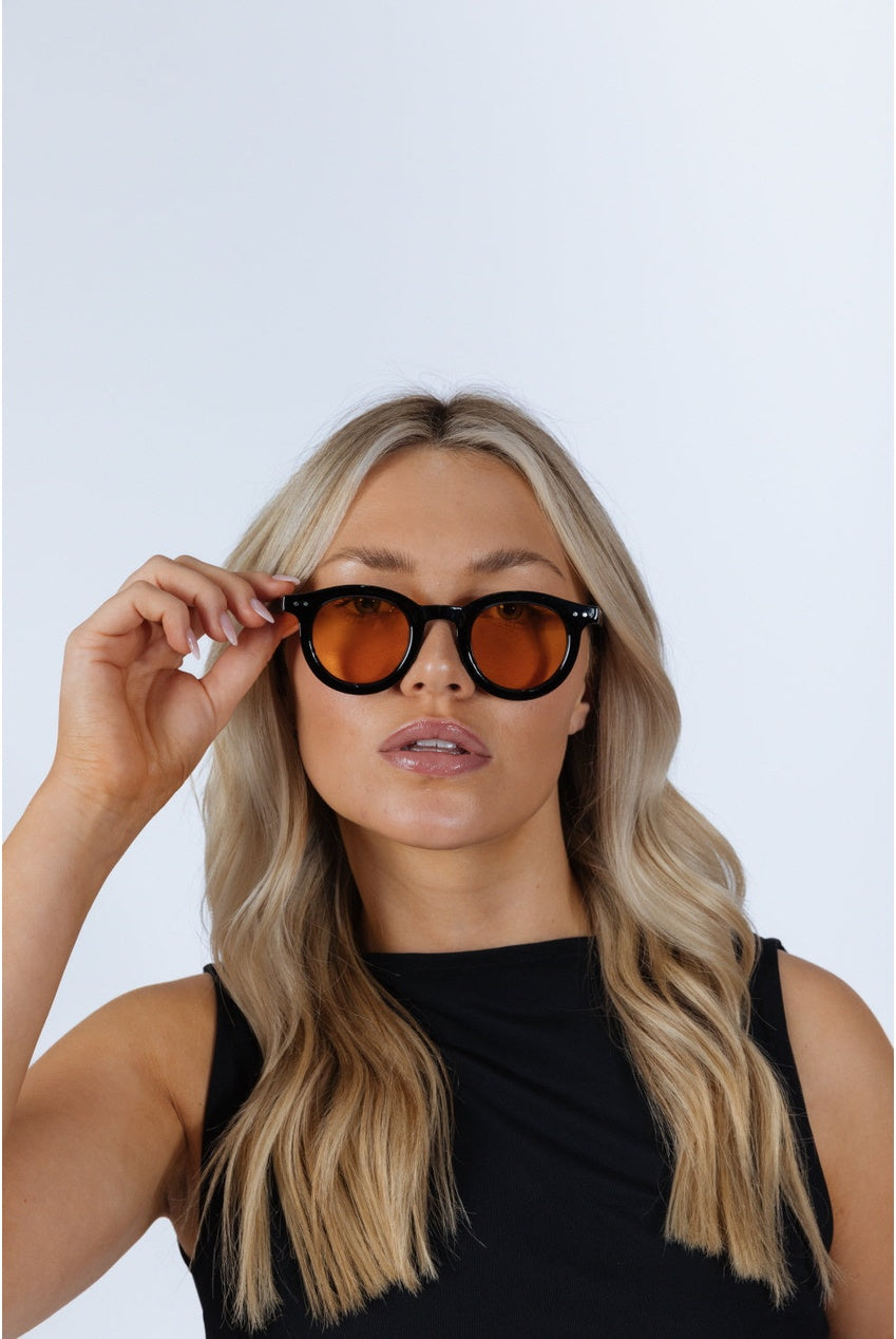 Bold Rounded Sunglasses In Black Orange SG2502713