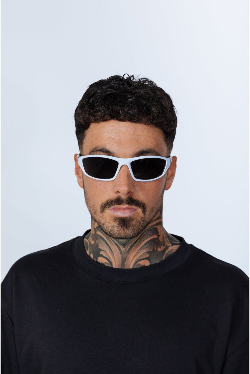 Outdoor Racer Sunglasses In White Black With Hard Case SG2502807