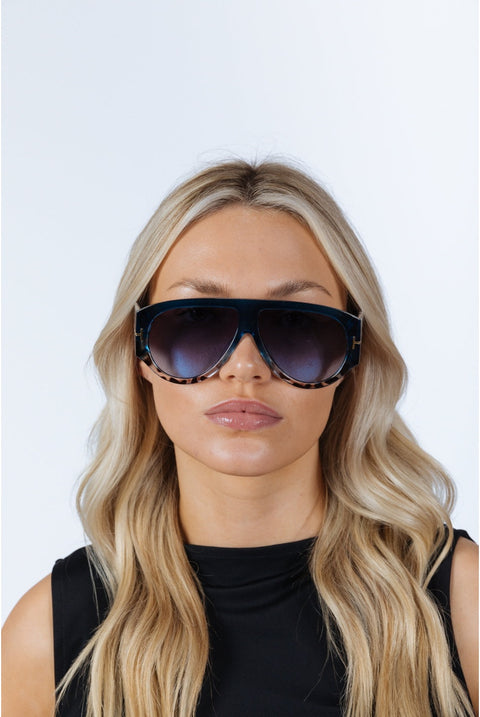Oversized Rounded Sunglasses Blue Black by SVNX