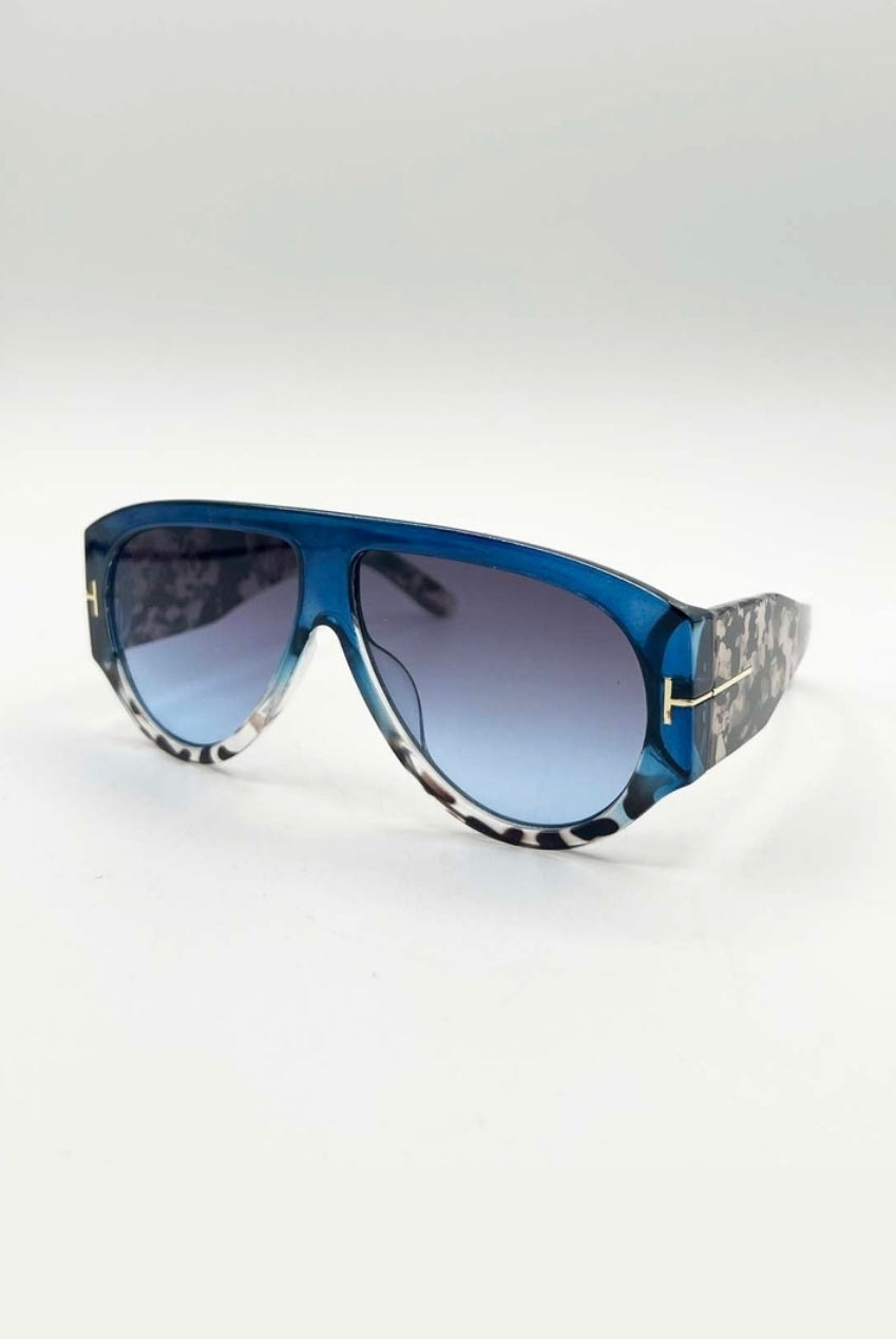 Oversized Rounded Sunglasses Blue Black SG2502901