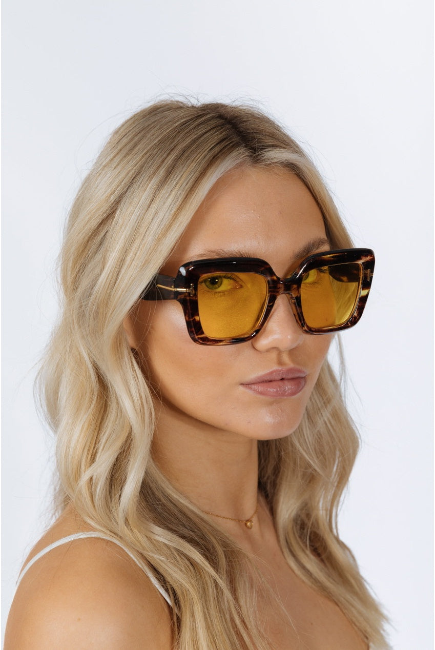 Bold Square Sunglasses In Leopard Yellow SG2503001