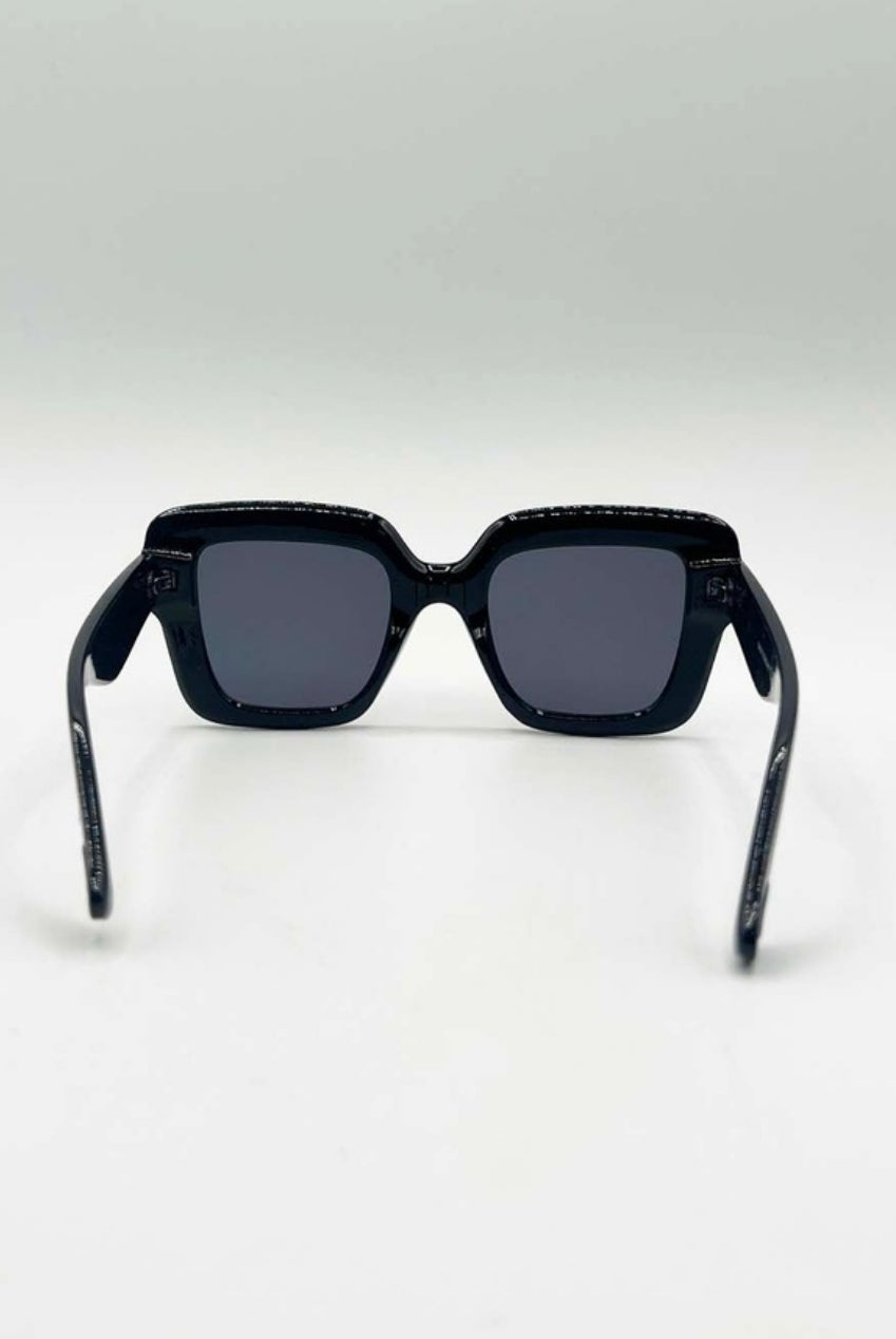 Bold Square Sunglasses In Black SG2503002