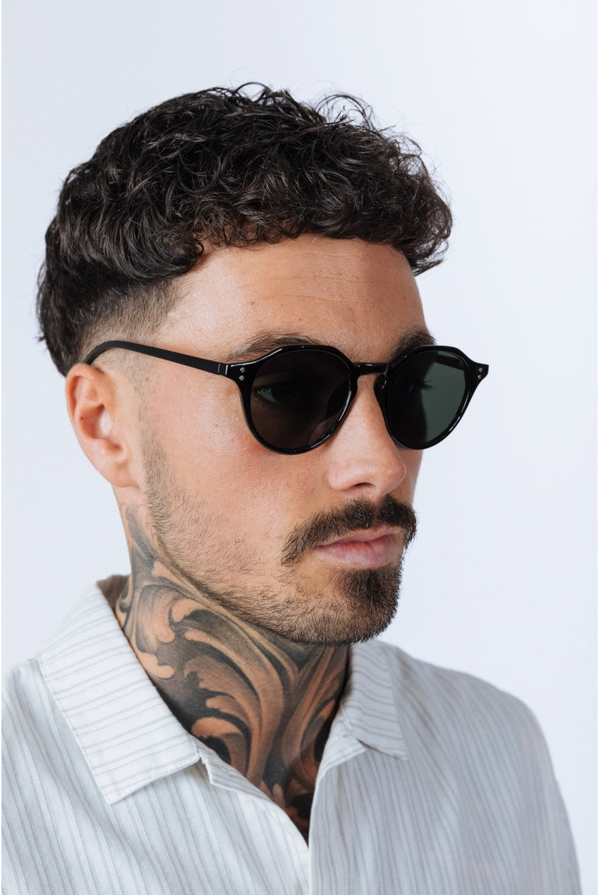 Classic Preppy Plastic Frame Sunglasses SG2503102