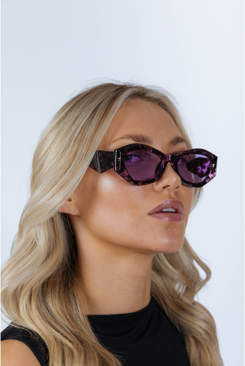 Retro Polygonal Cat-Eye Sunglasses In Purple SG2503203