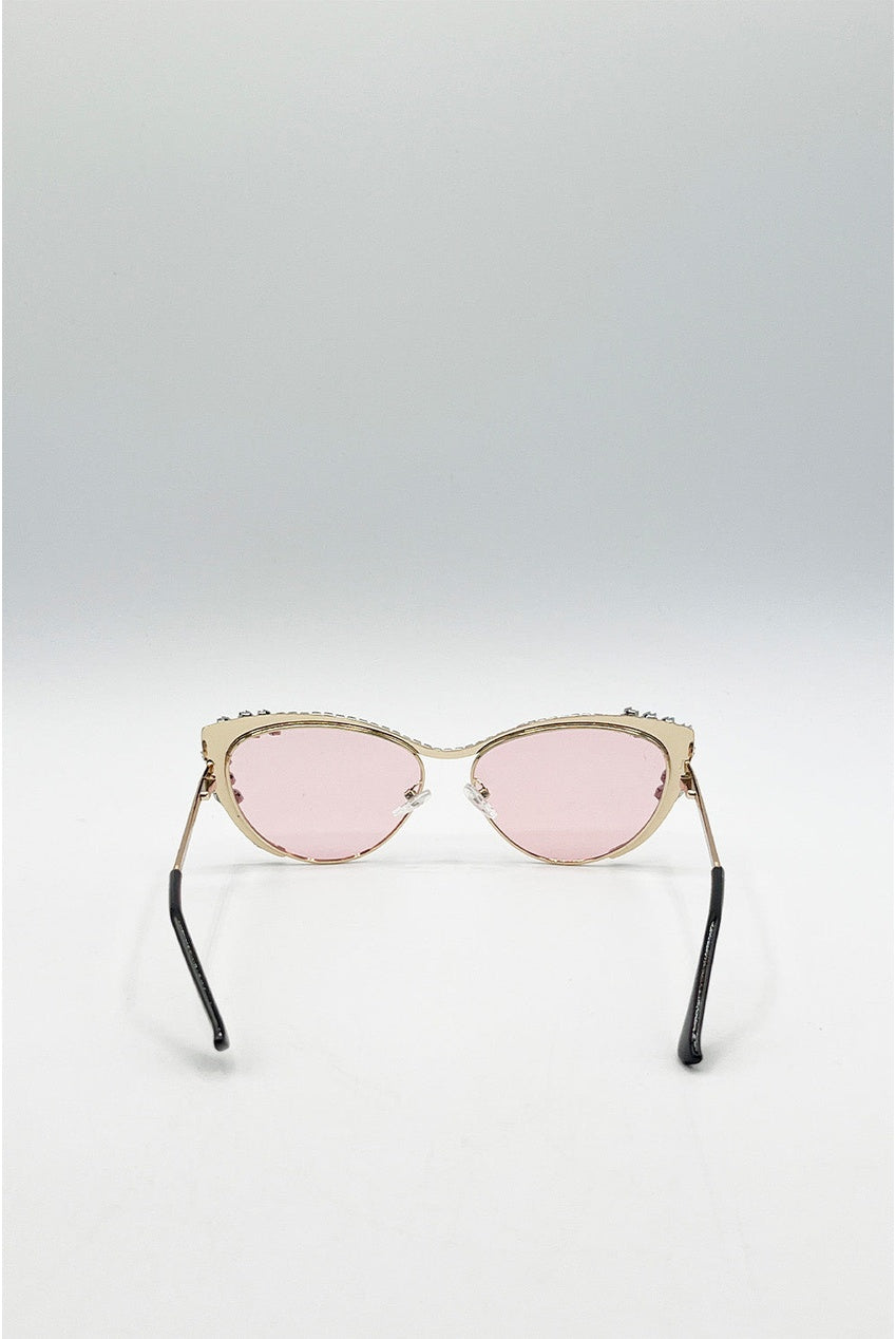Cat-Eye Diamante Sunglasses In Pink SG2503609