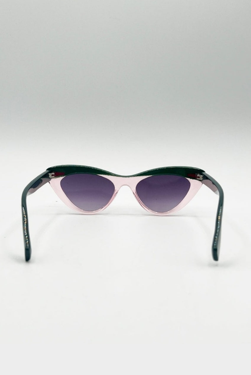 Two Tone Cat-Eye Sunglasses In Pink Green SG2510009