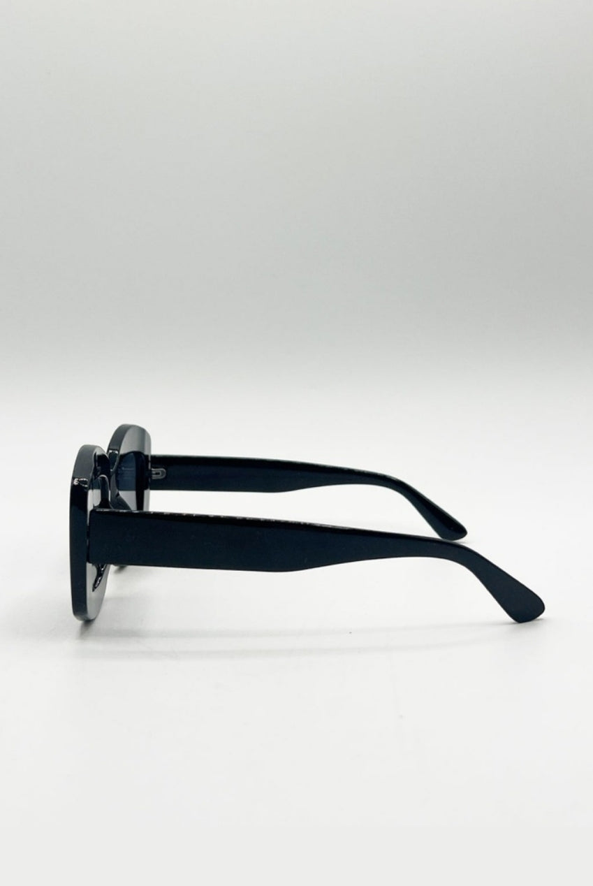 Oversized Chunky Rectangle Sunglasses In Black SG2510202