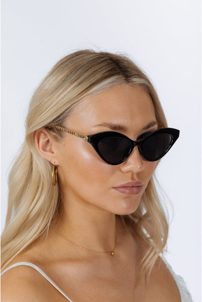 Black - Cat-Eye Sunglasses In Black by SVNX