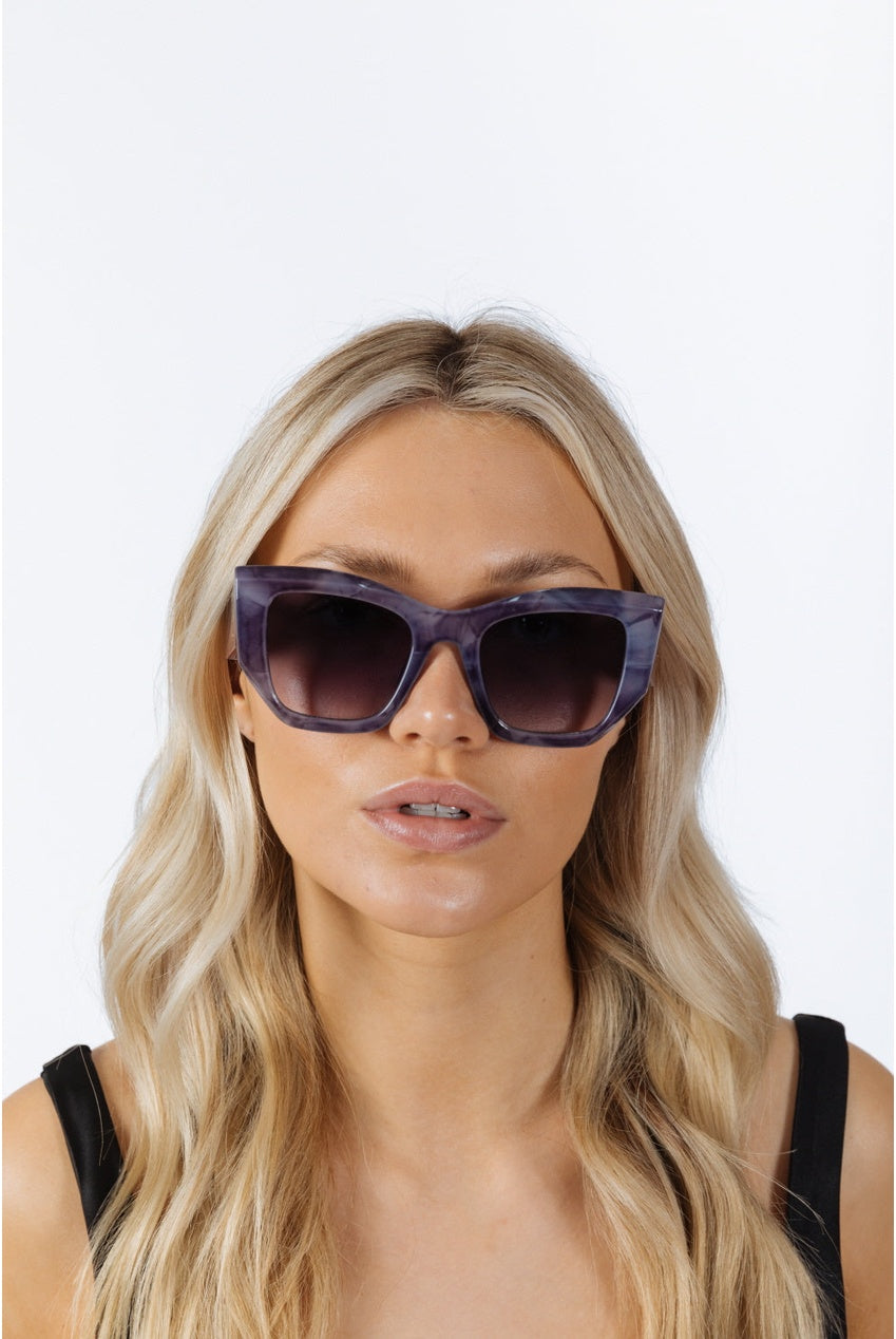 Square Cat-Eye Sunglasses In Purple Multi SG2510701