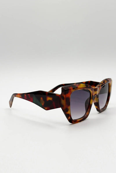 Tortoise - Square Cat-Eye Sunglasses In Tortoiseshell by SVNX