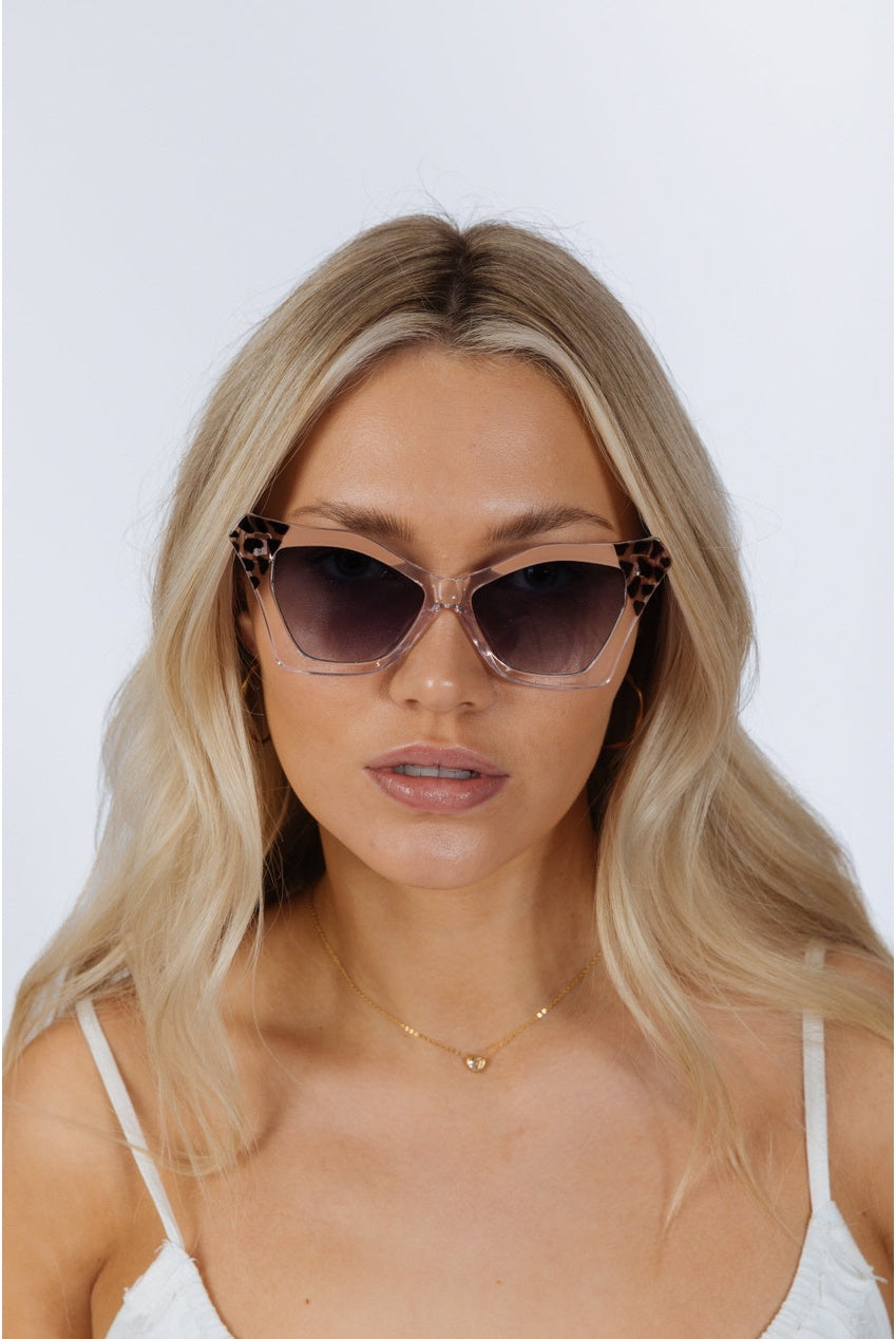 Oversized Cat-Eye Sunglasses In Nude SG2510808