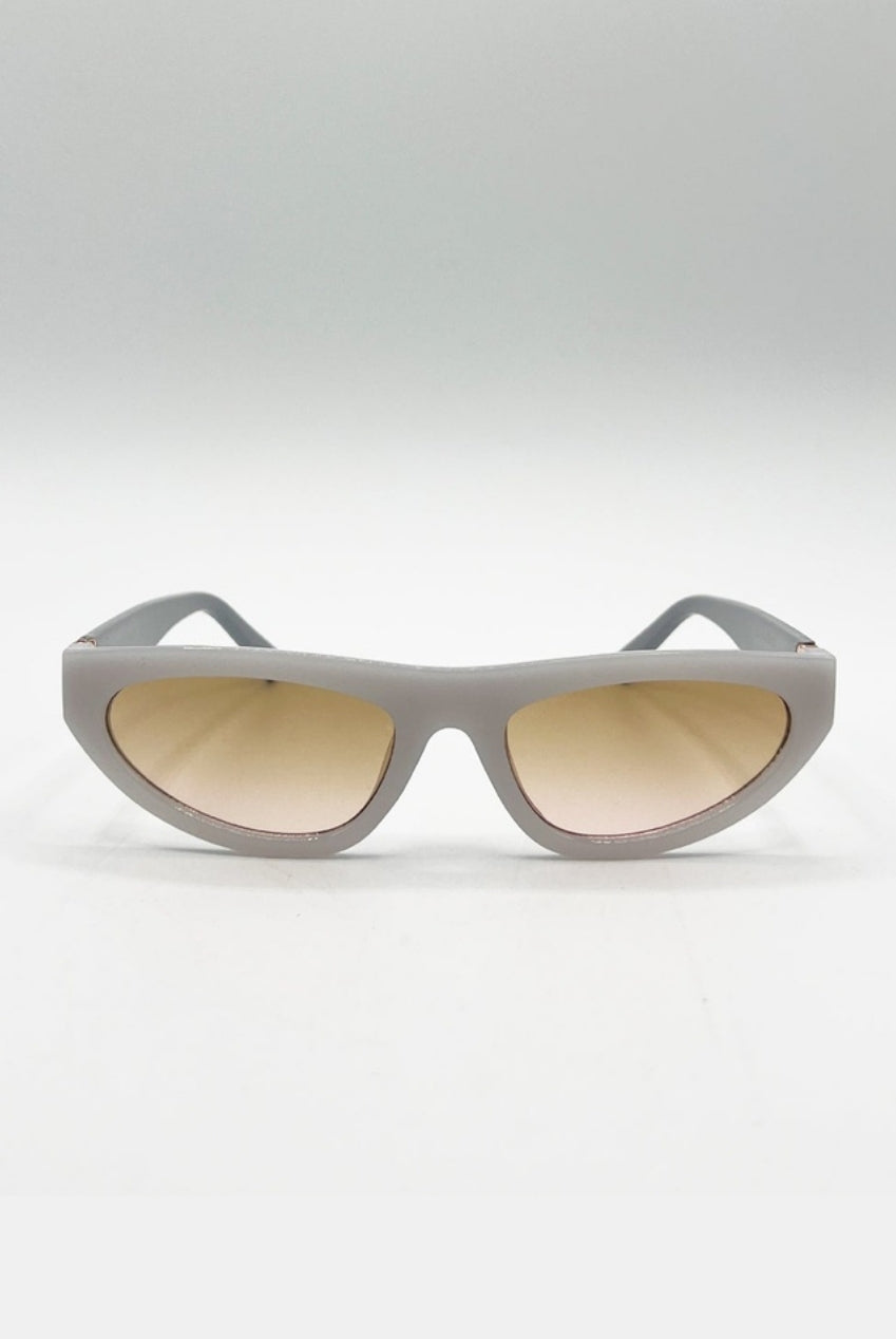 Retro Oval Sunglasses In Light Grey SG2510907