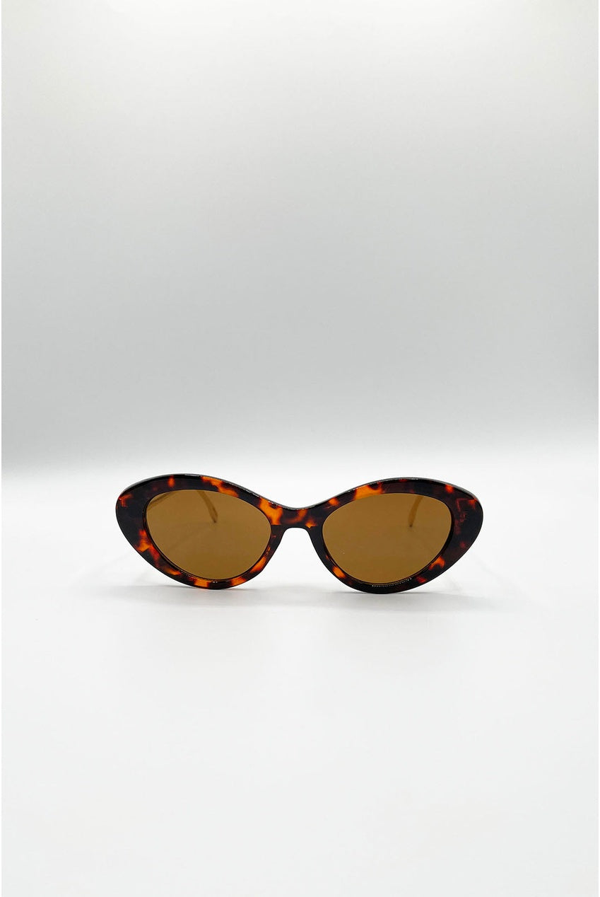 Cat Eye Metal Side Detail Sunglasses In Tortoiseshell SG2600905
