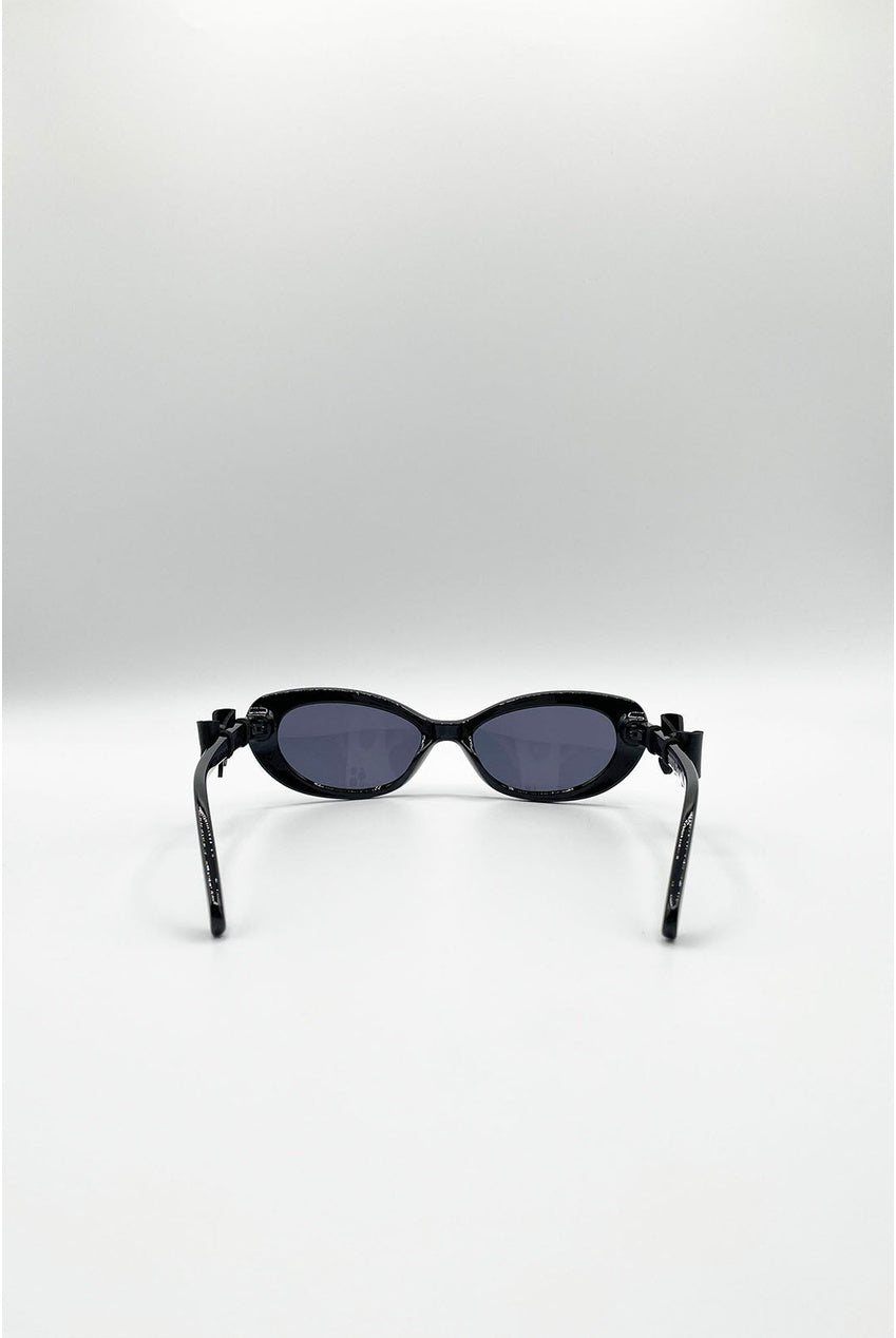Bow Side Detail Sunglasses In Black - Removeable Bow SG2601002