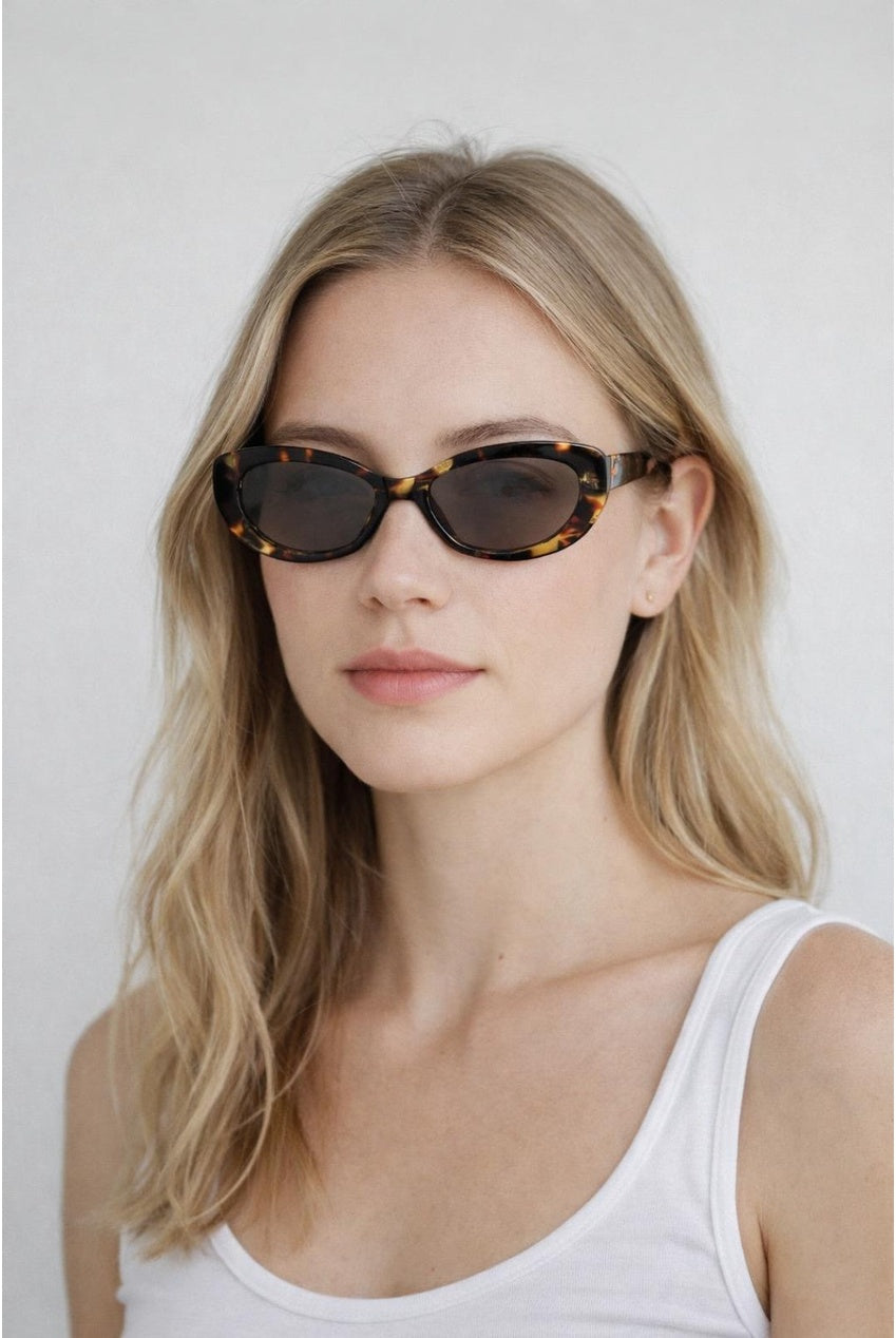 Bow Side Detail Sunglasses In Tortoiseshell - Removeable Bow SG2601005