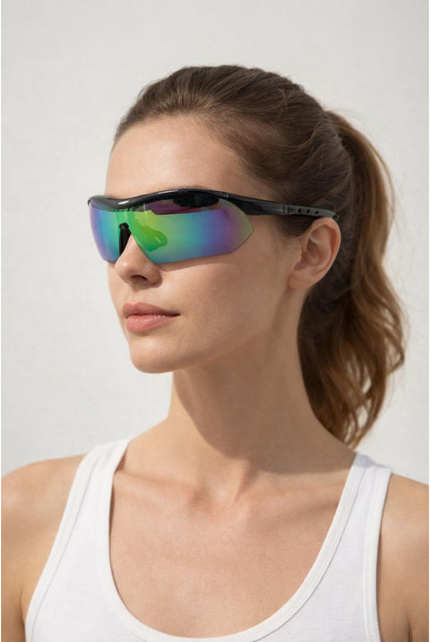 Outdoor Sports Racer Sunglasses In Black Multi With Case by SVNX