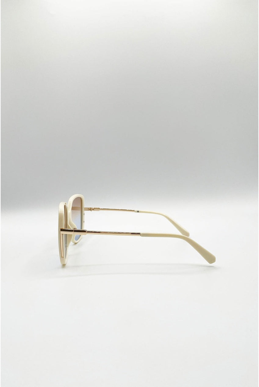 Oversized Square Sunglasses In Beige SG2601728