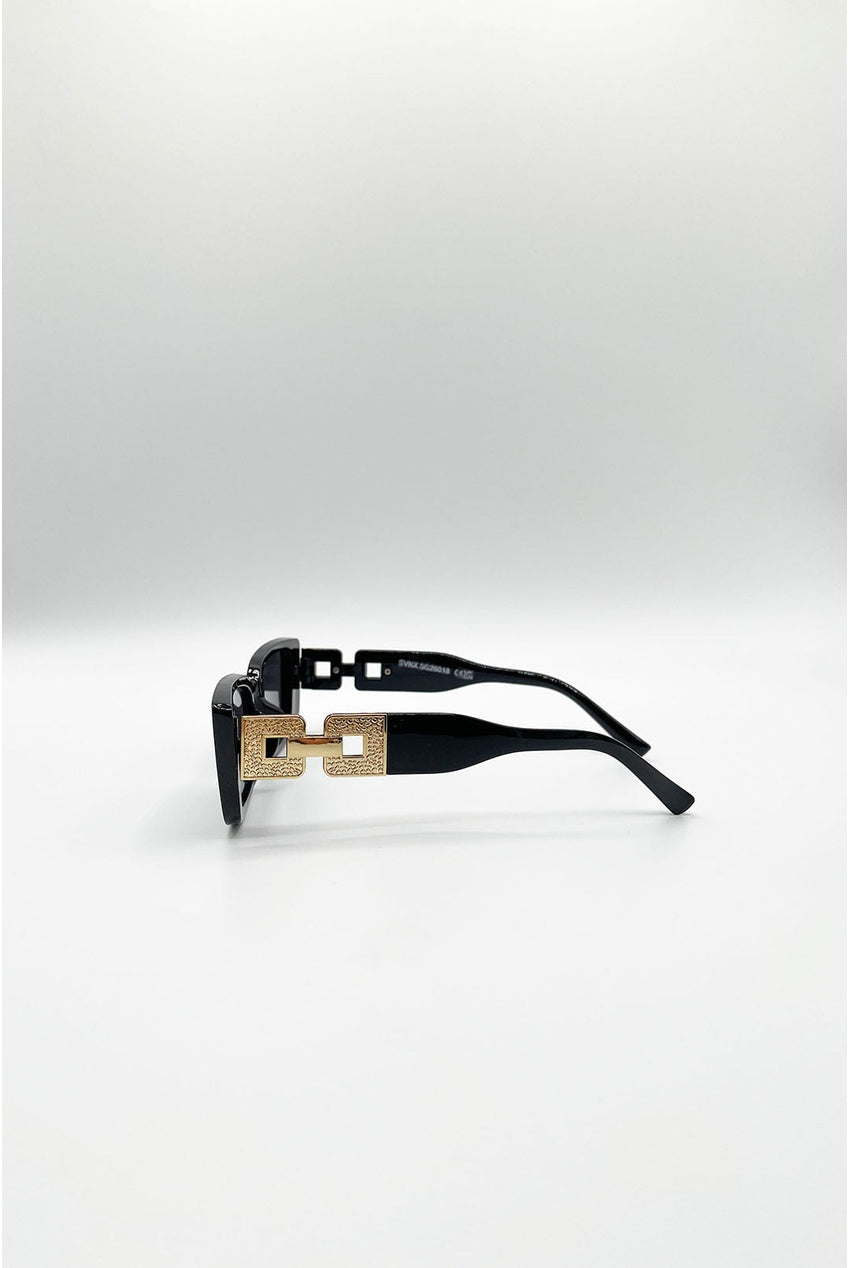 Rectangle Cateye Side Detail Sunglasses In Black/Gold SG2601802