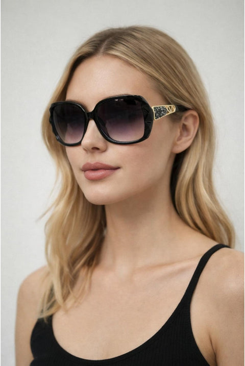 Round Square Side Detail Sunglasses In Black by SVNX